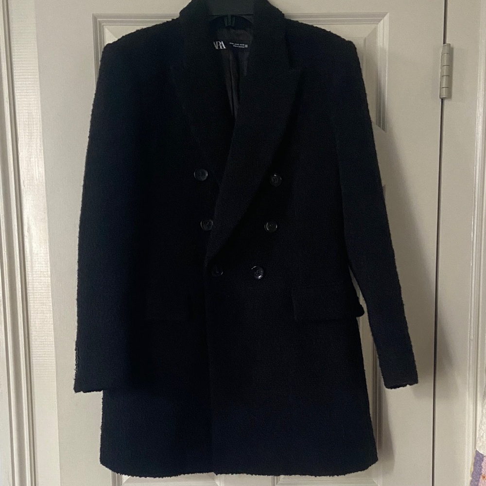 Zara Women’s Black Double-Breasted Winter Coat